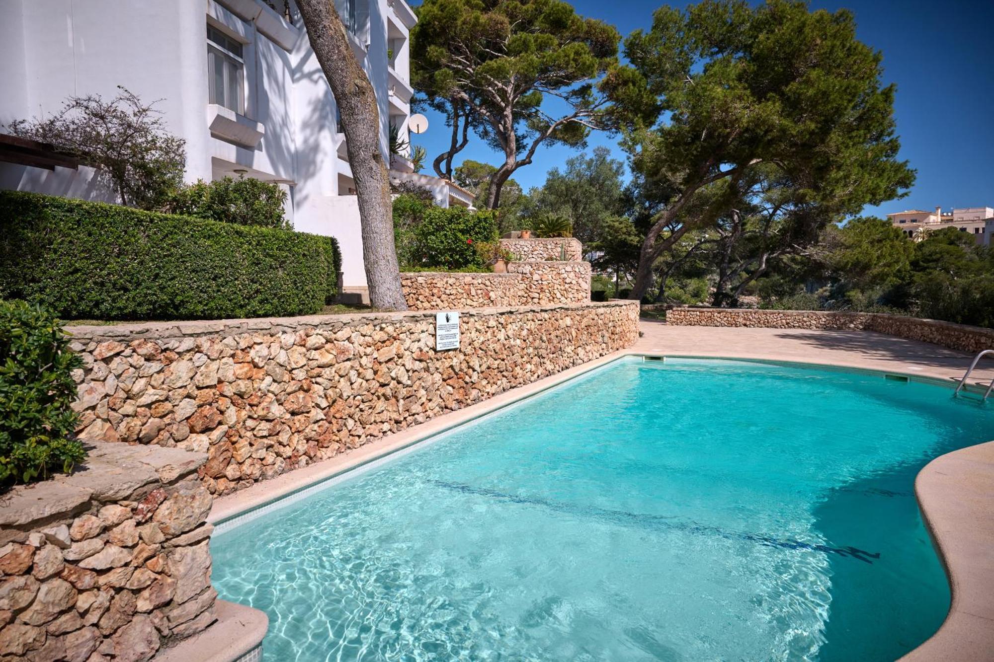Sea Frontline Apartment 'Faraona'. Pool. Wifi Сантаньи Экстерьер фото